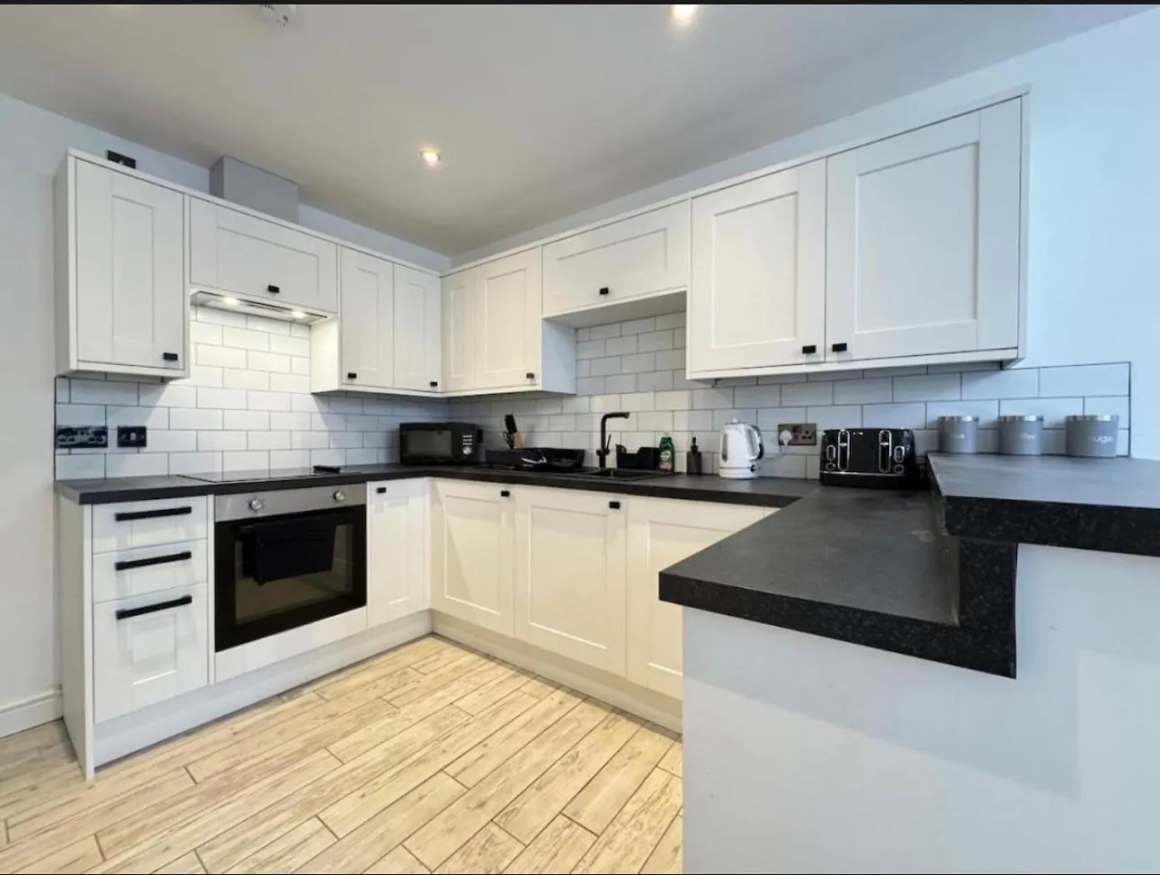 4 Guests - 2 Bedrooms - Parking - 9Min City Centre Ντόνκαστερ 0*,