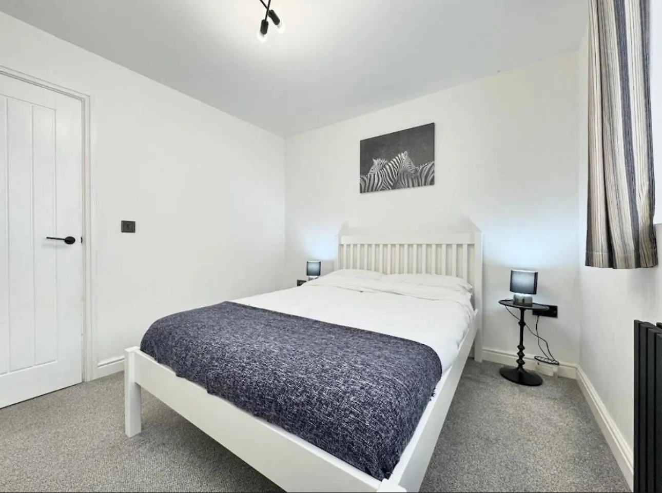 4 Guests - 2 Bedrooms - Parking - 9Min City Centre Ντόνκαστερ Ηνωμένο Βασίλειο